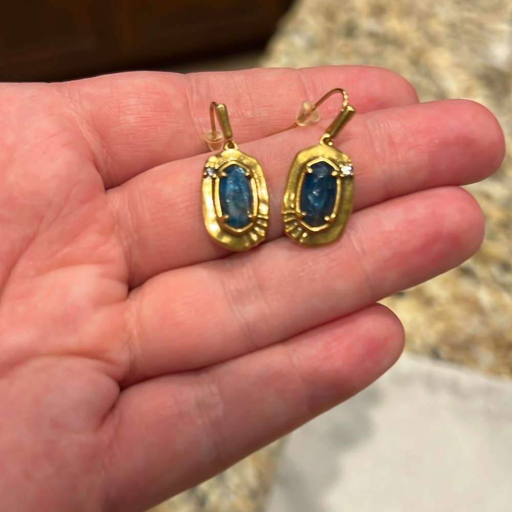 Kendra Scott earrings